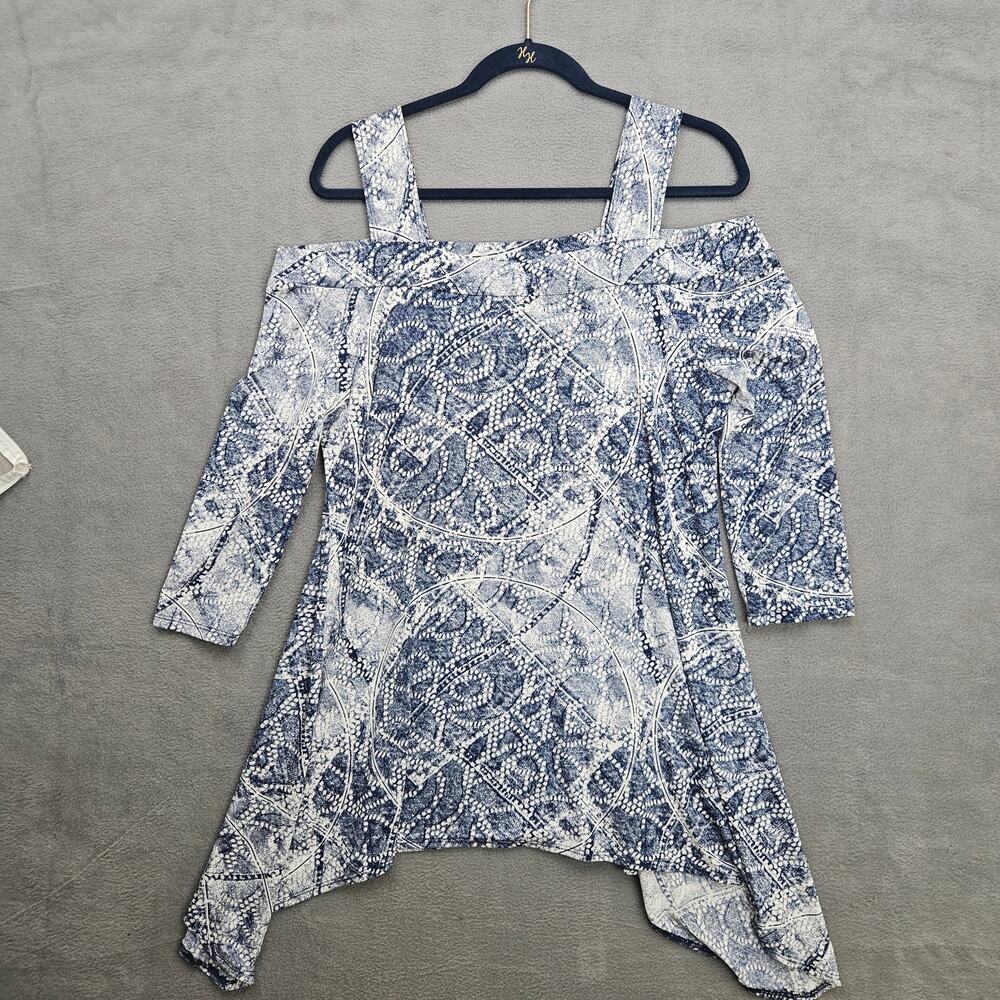 Clara Sun Woo Blue White Patterned Cold Shoulder Sharkbite Hem Top Womens Large